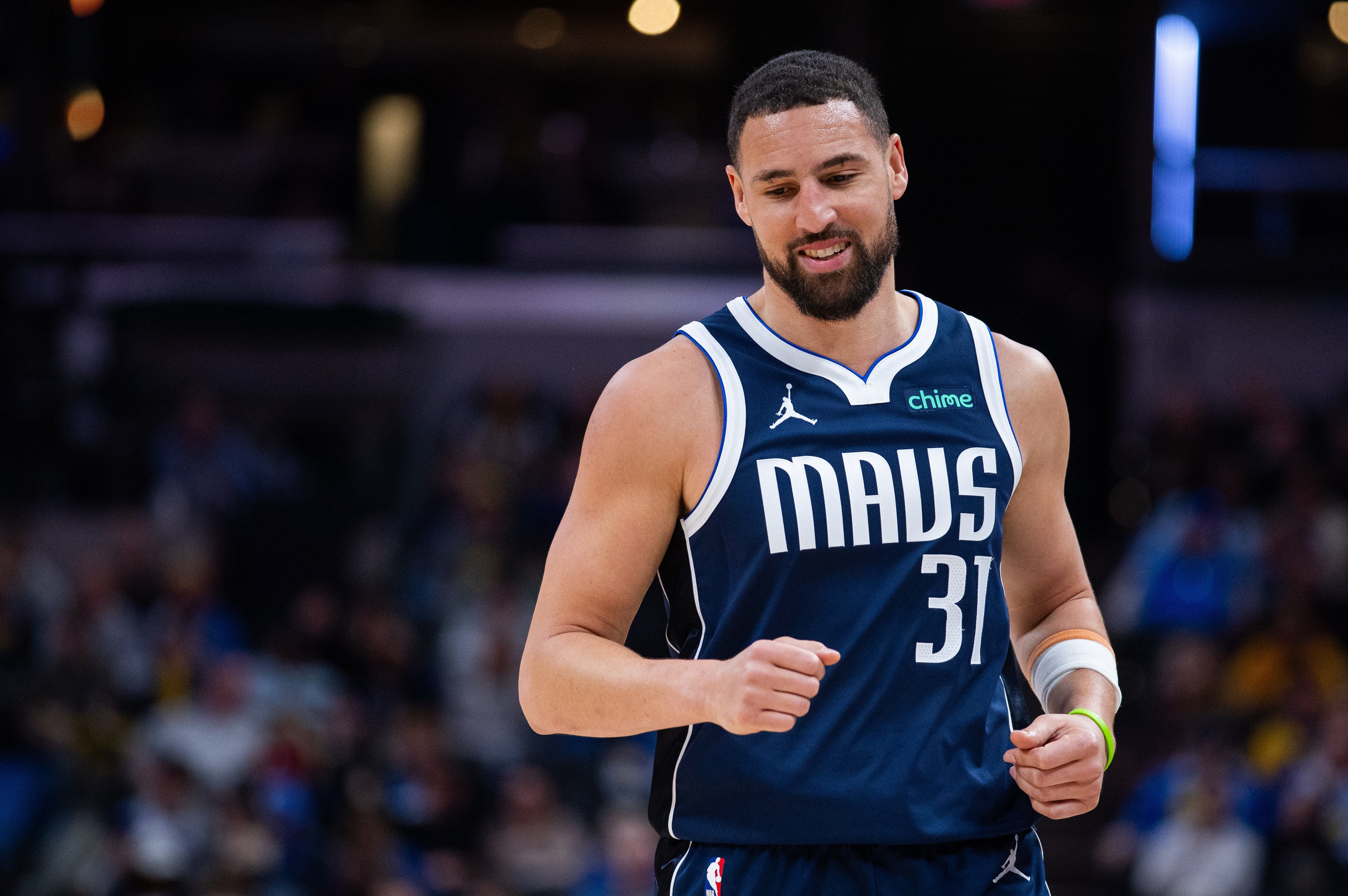 米乐体育-这是能说的嘛~克莱4分钟14分对马刺替补席说：没关系 我们在摆烂