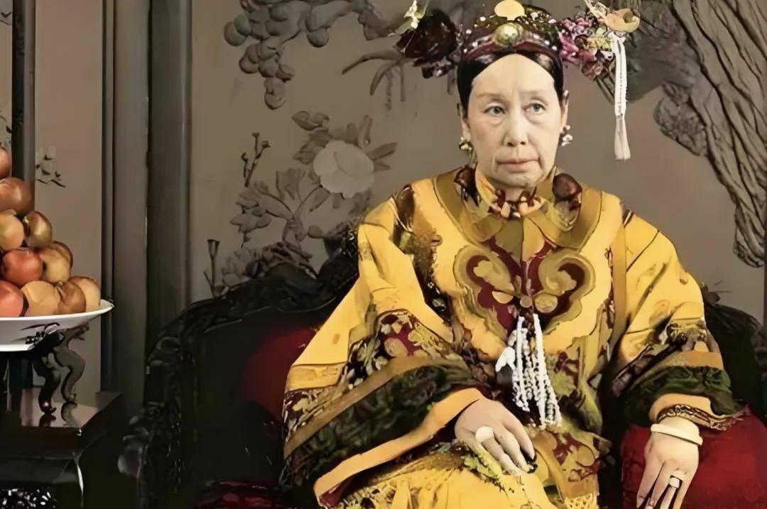 米乐体育-慈禧逃跑时找乔家借了10万两，问：要什么赏赐？乔家：只要4个字